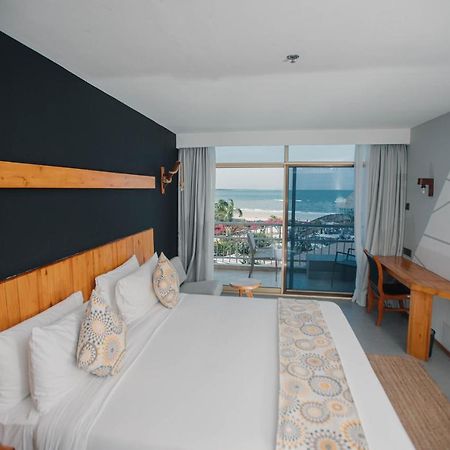Giraffe Beach Hotel Dar-es-Salaam Eksteriør bilde